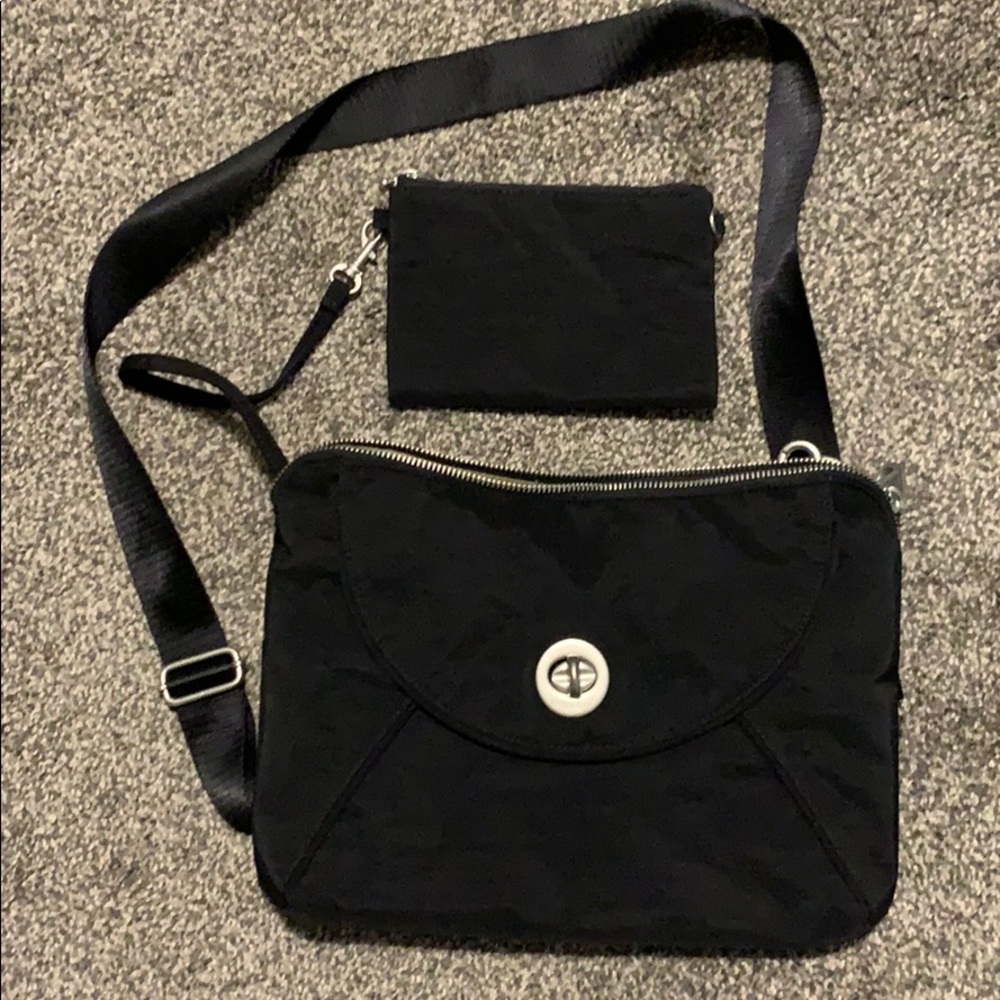 Baggallini crossbody handbag